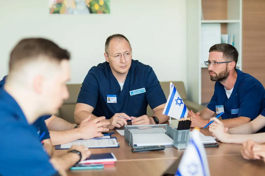 Филиал израильской клиники Hadassah в Сколково проводит социальную акцию «Верный путь» по предотвращению ошибочной диагностики и неправильного выбора протокола лечения онкологических заболеваний.