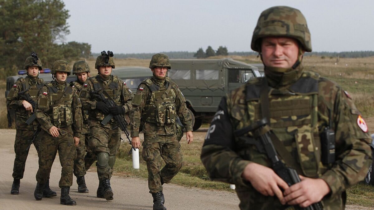    Польские военные во время учений на северо-востоке Польши© AP Photo / Czarek Sokolowski