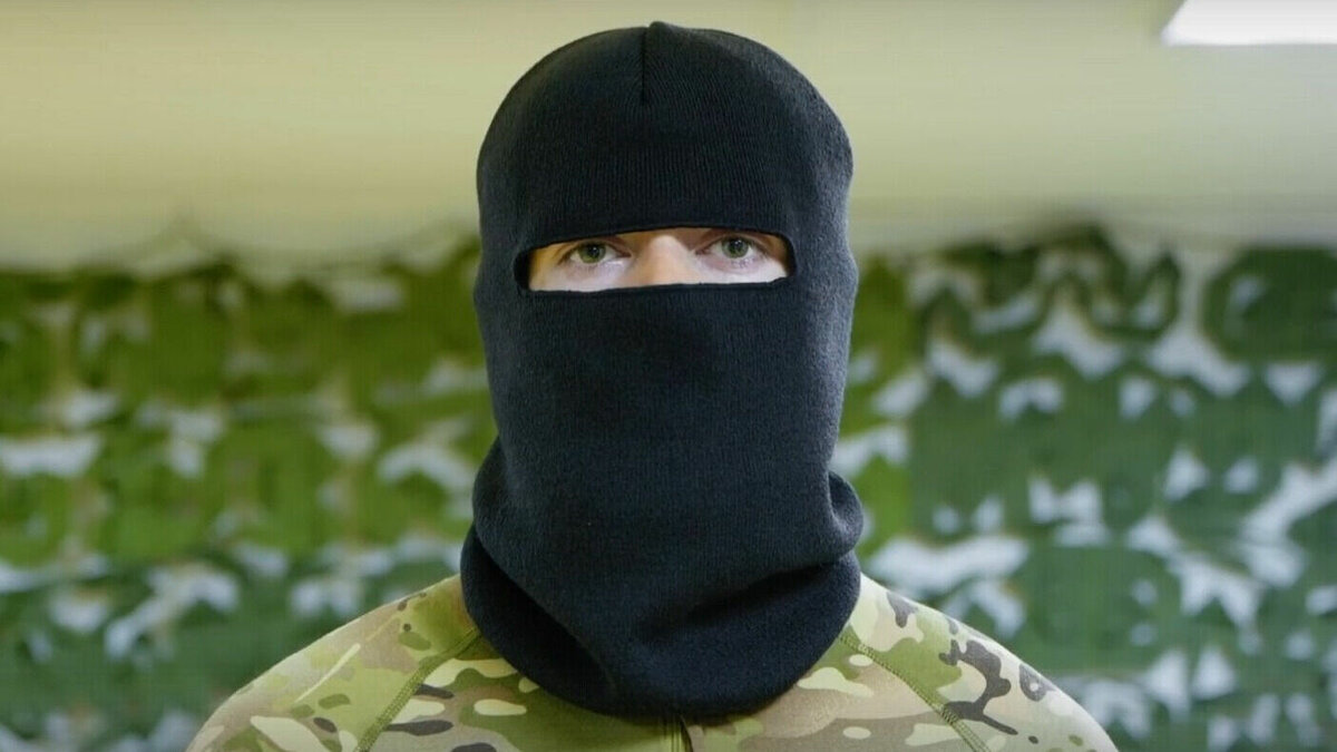     В Удмуртии стартовал проект «Люди чести», в рамках которого военнослужащие из региона, принимающие участие в СВО, рассказывают о своей службе и о себе. Один из таких видеорассказов разместил на своих страницах в соцсетях глава республики Александр Бречалов.