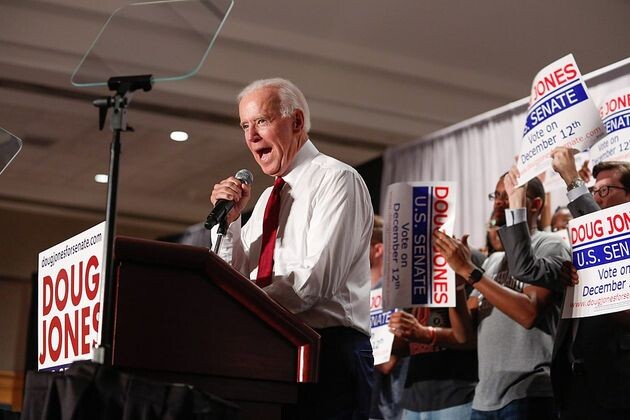    Джозеф Байден (cc) Digital Campaign Manager Doug Jones for Senate