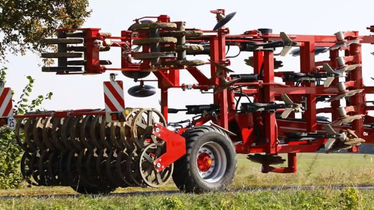 Фото: horsch.com Шасси Tiger MT в транспортном положении