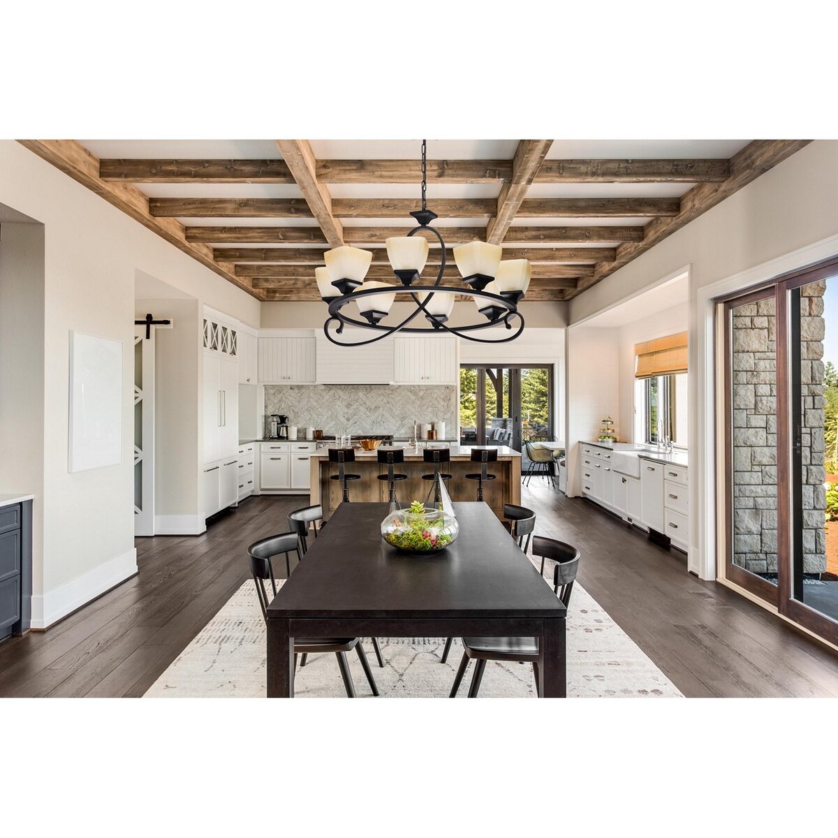 Люстра MW-LIGHT Замок арт. 249018808