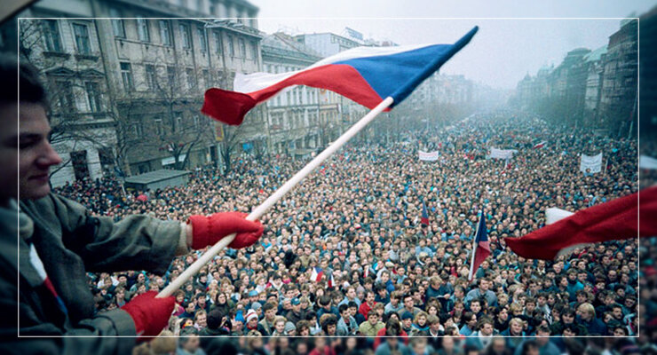 Прошло несколько лет, и «бархатные революции» стали визитной карточкой стран Восточной Европы