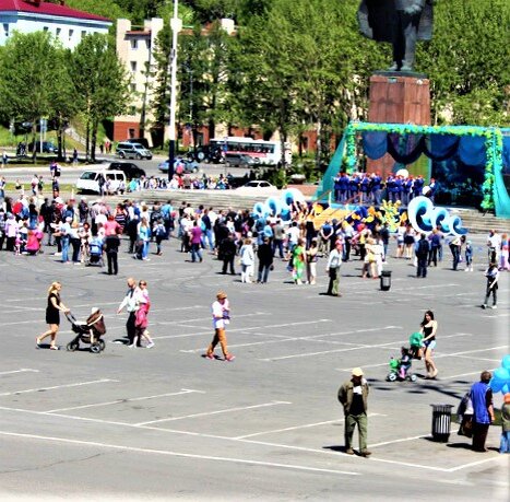 Фото взято из открытого источника. Площадь Ленина(Театральная).