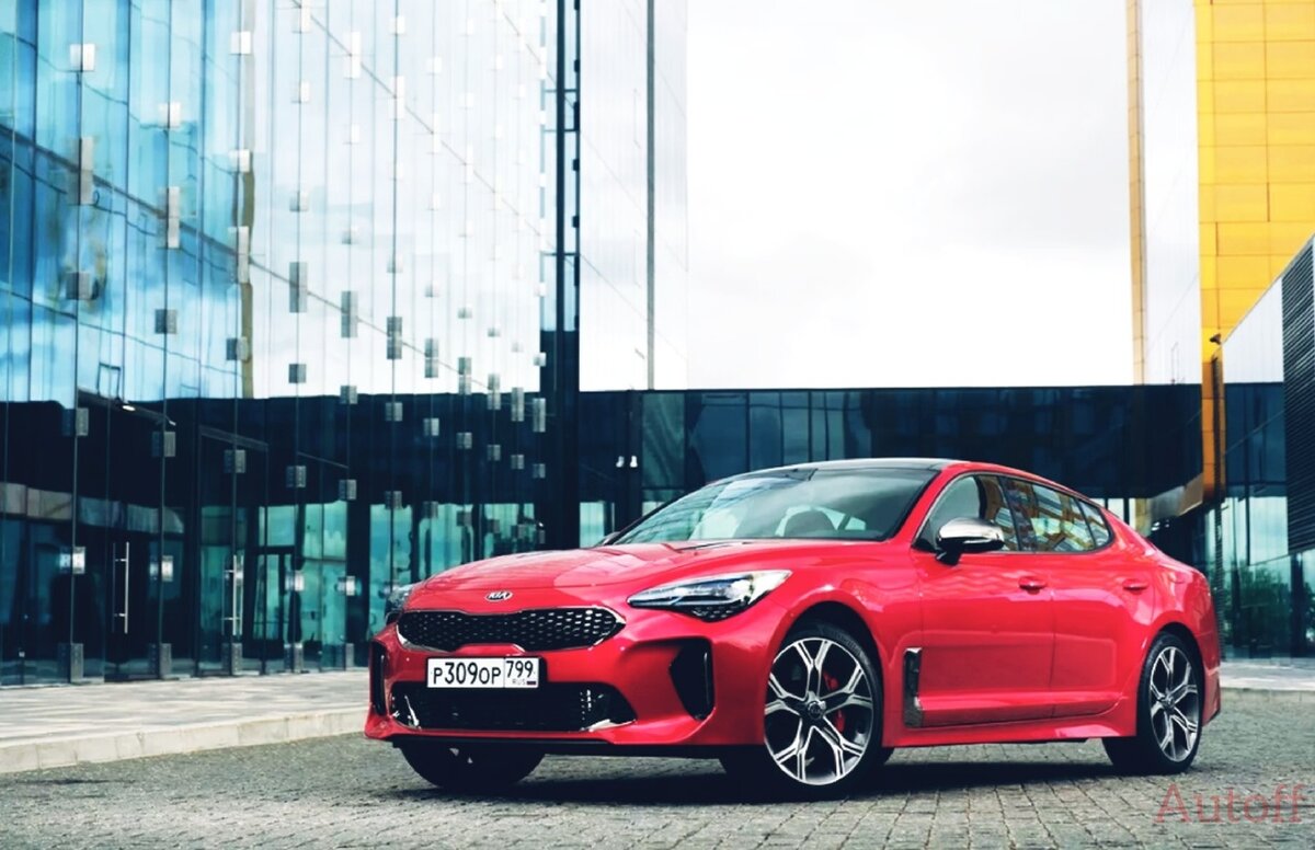 KIA Stinger GT Line, автосалон