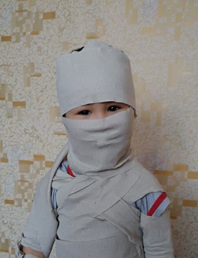 Мумия дети играют