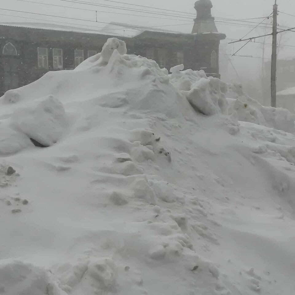 Причуды природы в Сибири удивляют и навевают воспоминания из детства