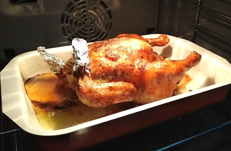 Как приготовить целую курицу в духовке с хрустящей корочкой на протвине рецепт с фото