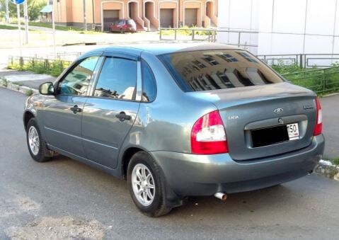 Лада Калина сзади