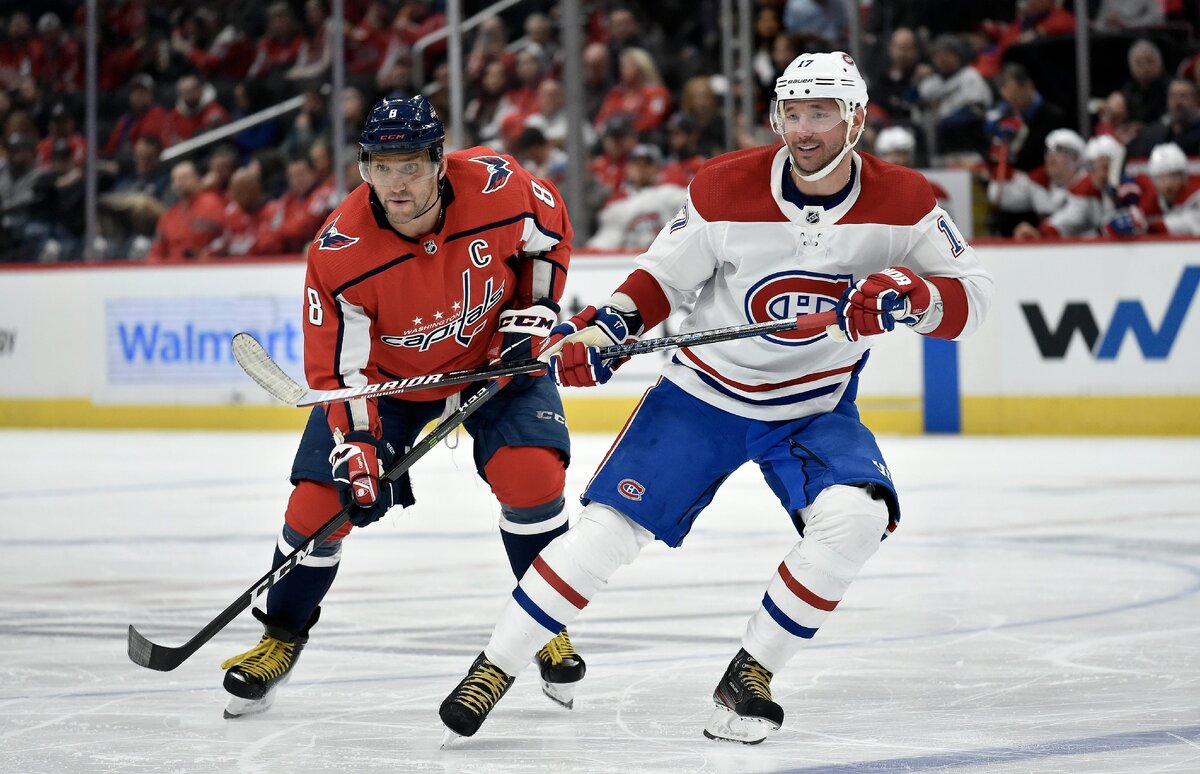 Бывшие соперники, а ныне одноклубники Илья Ковальчук и Александр Овечкин.