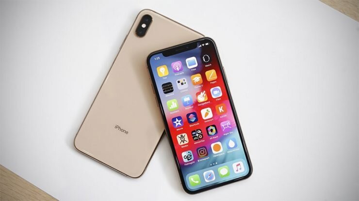 Чем хороши старые премиальные смартфоны?