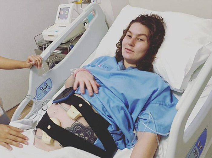 Ольга - старшая дочь Ангелины Монах