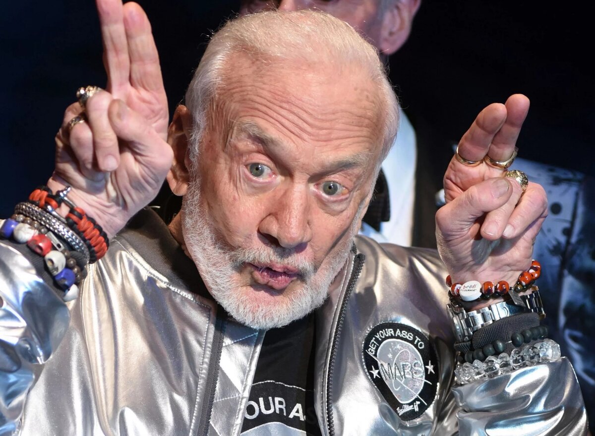 Ну не были мы на Луне!