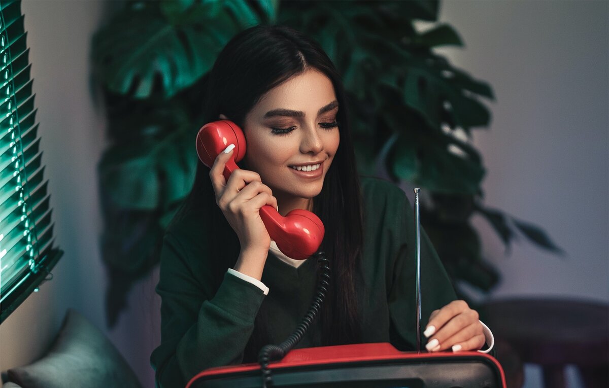 обожаю людей которые пишут звонят. нельзя вот так взять и не позвонить. возьму и позвоню. песня просто так возьму и позвоню слушать. песня просто так возьму и позвоню слушать.