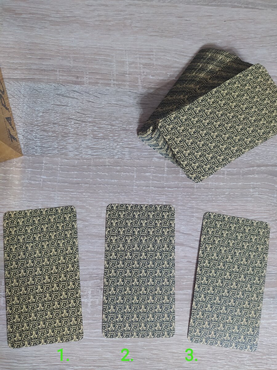 Ваш личный Таро-расклад - пишите заявки на электронную почту Le_Tarot@mail.ru или пишите в WhatsApp +7 928 316 48 49 (только сообщения). Инстаграм @tarologkseniia5