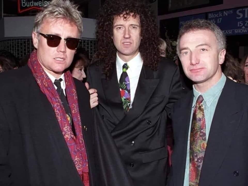 Джон с коллегами по группе Queen Брайаном Мэем и Роджером Тейлором