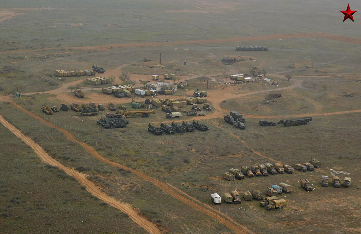 Ашулук боевой полигон. Астрахань полигон Ашулук. Астрахань Ашулук военный полигон. Астраханская область боевой полигон Ашулук.