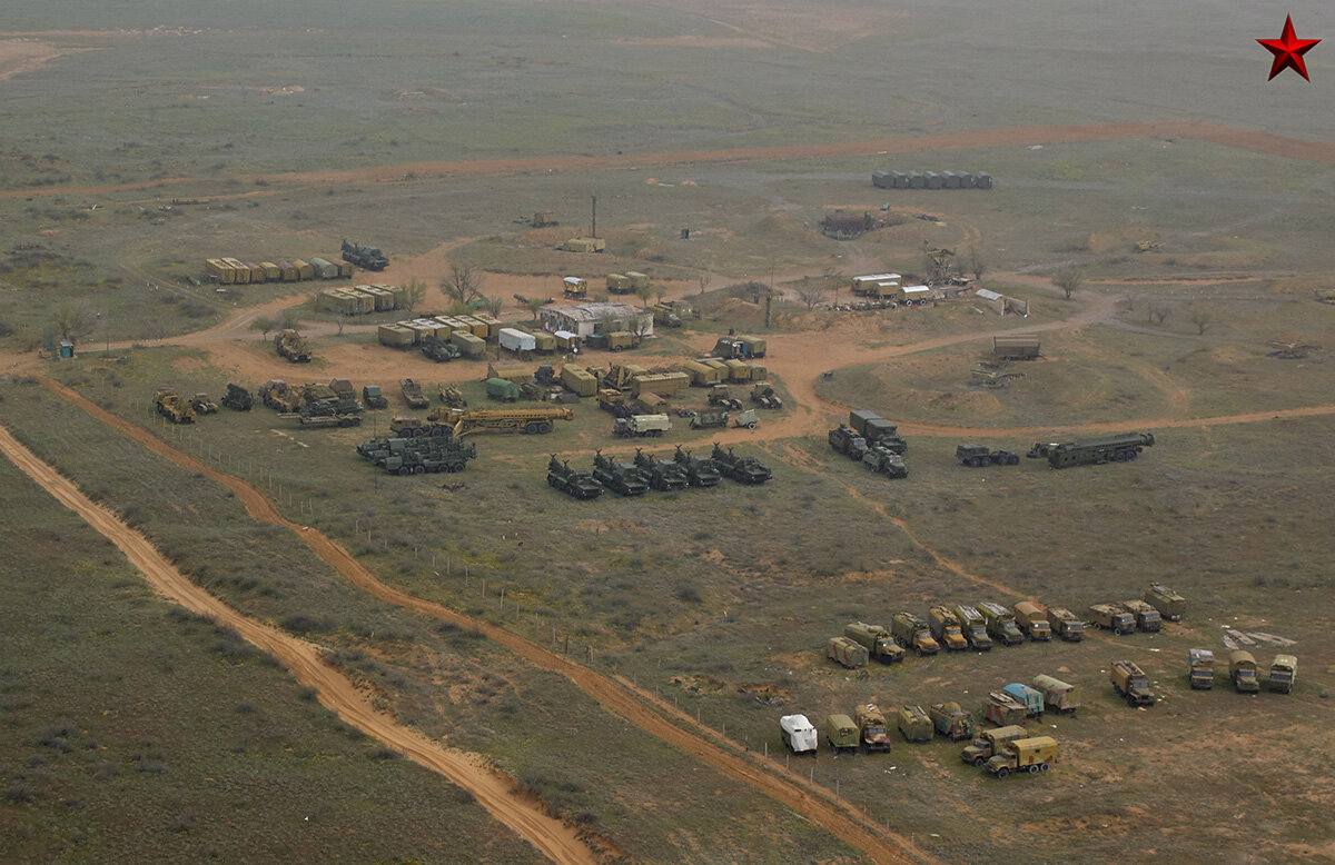 Где боевые. Ашулук боевой полигон. Астрахань полигон Ашулук. Астрахань Ашулук военный полигон. Астраханская область боевой полигон Ашулук.