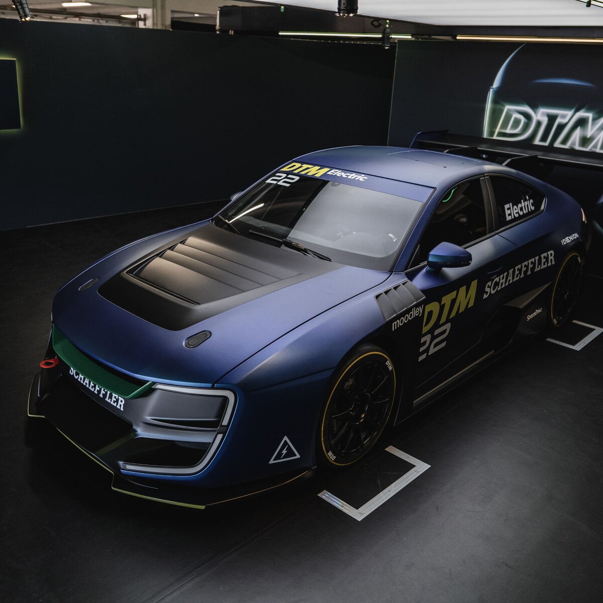 концепт болида DTM Electric - фото DTM Electric