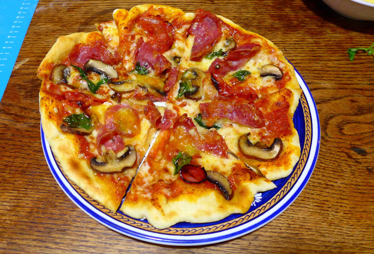 Искусство приготовления пиццы: Секреты итальянских мастеров
