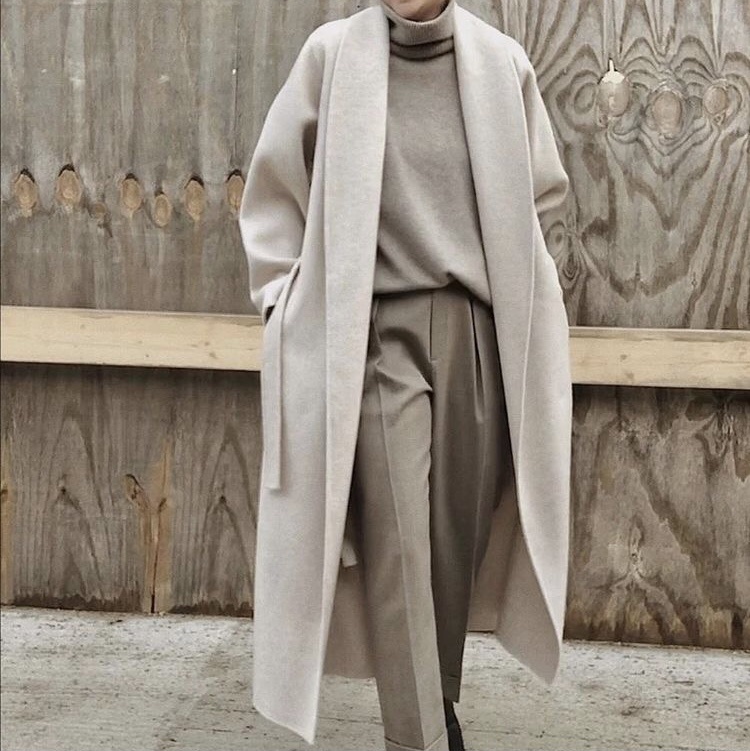 Также цвета хаки, голубой, молочный, «мокрый асфальт» очень актуальны