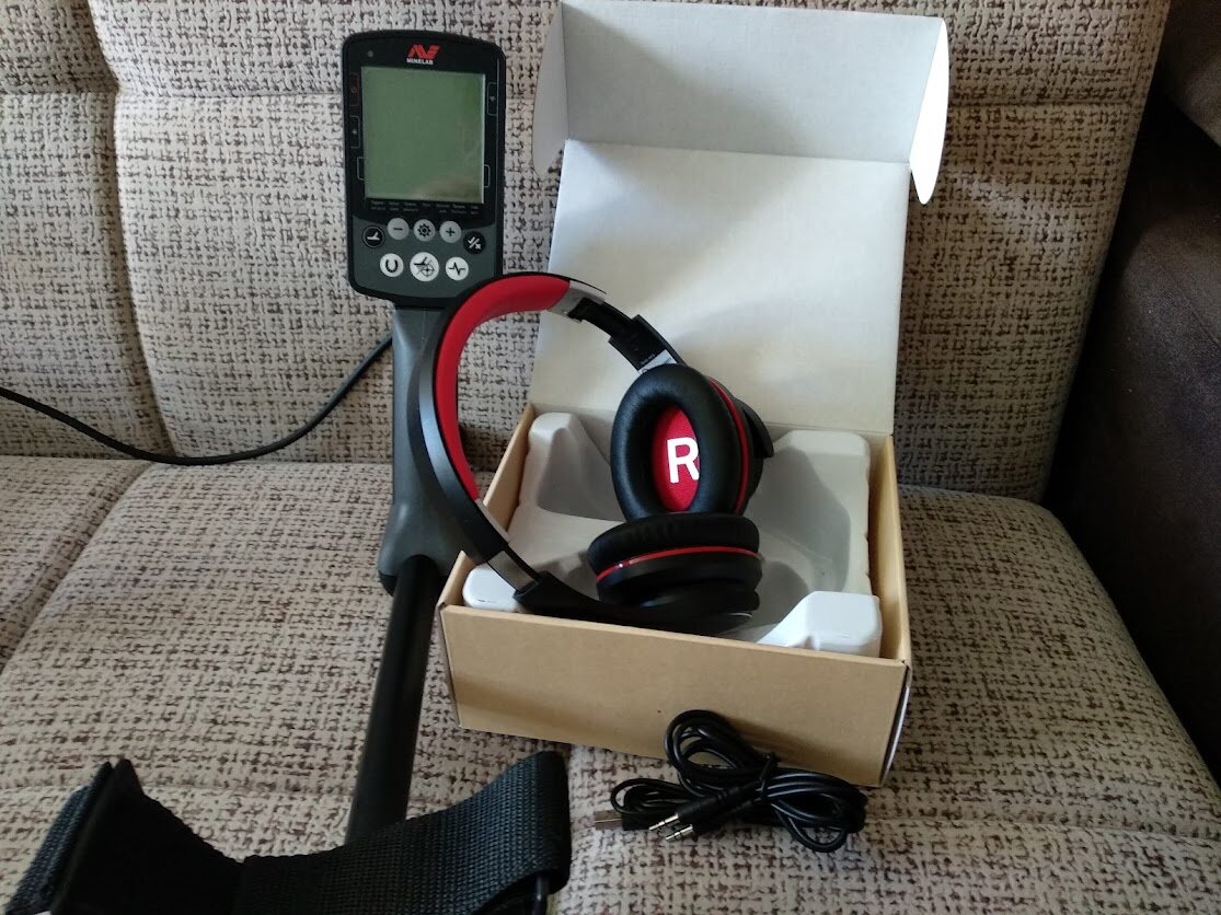 Наушник Ausdom ah-03