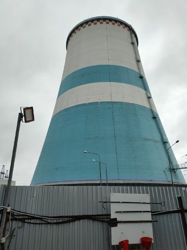 Памятник бесполезной траты финансов. Ни проработала и недели.