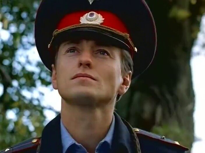 Кадр из фильма "Участок". Актер Сергей Безруков.
