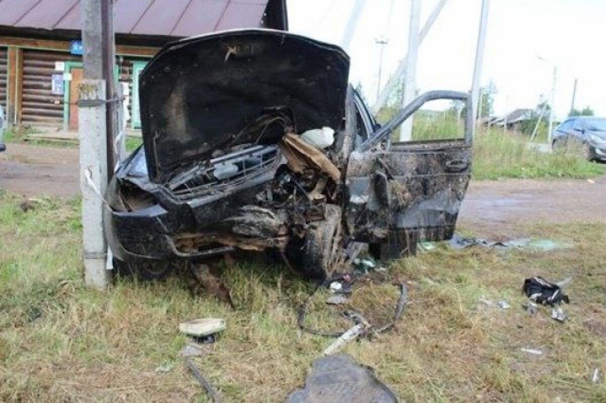    СКР возбудил уголовное дело после гибели подростка в жёстком ДТП в Прикамье