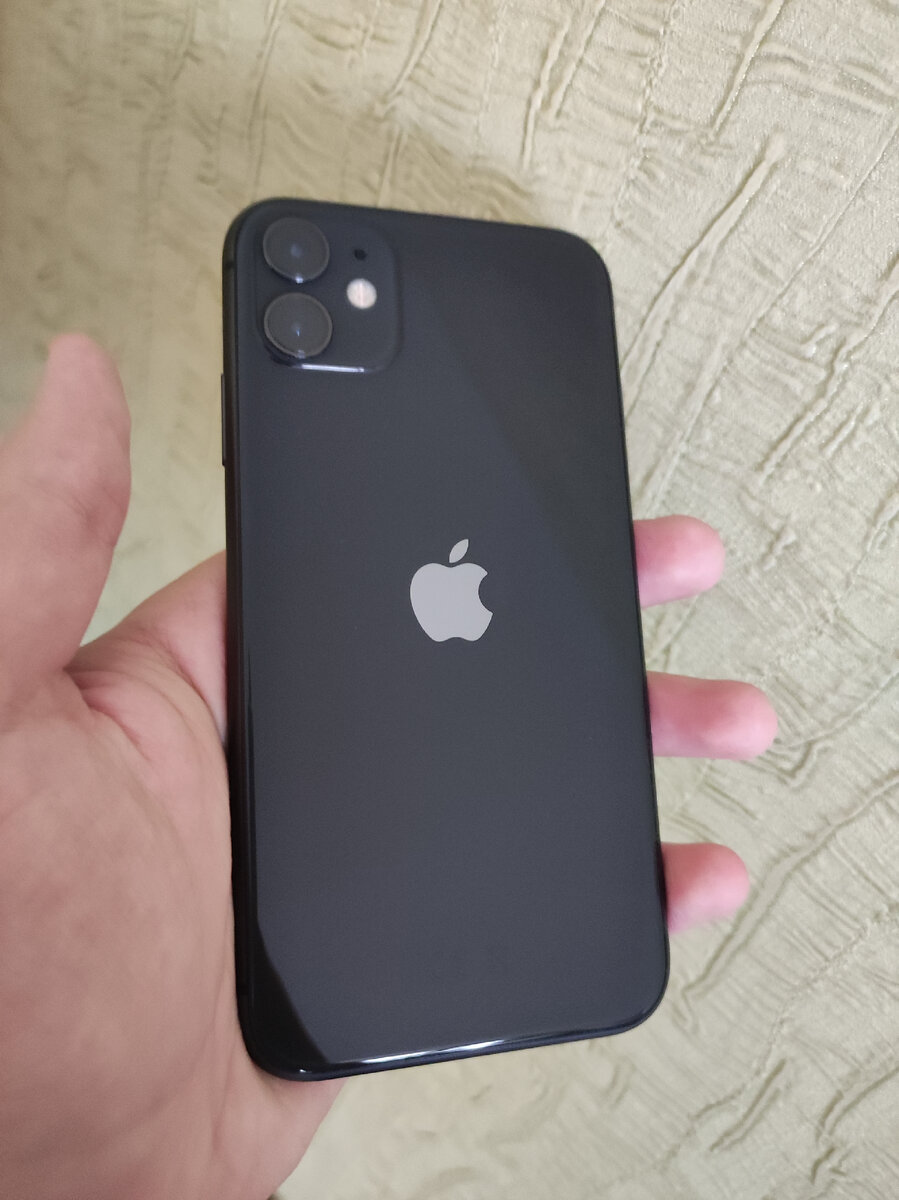 Задняя сторона Iphone 11