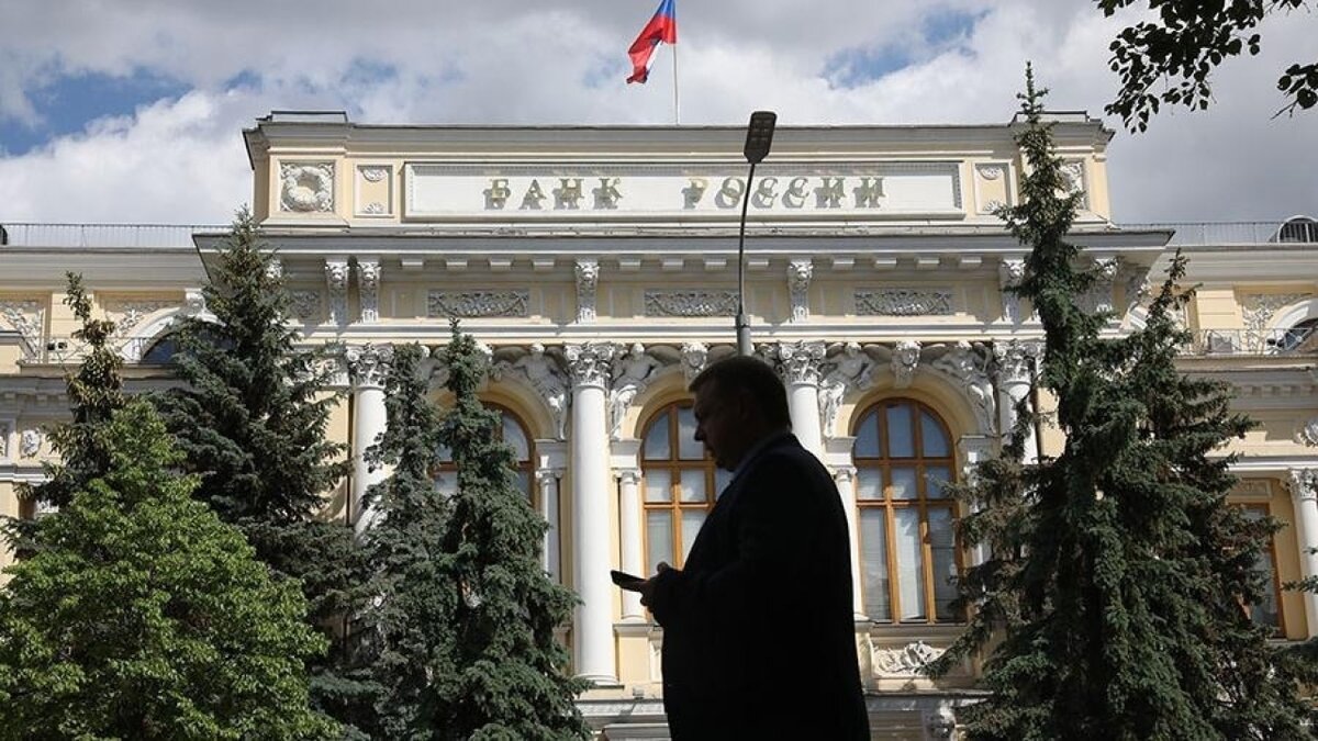    В ЦБ не видят угроз для финстабильности в динамике рубля