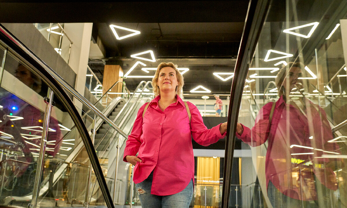 Привет, друзья! Я Ирина Максимова, стратегический маркетолог. Тренер онлайн-школ, спикер конференций. Автор книги "Покори фриланс", курсов, статей и мастер-классов по маркетингу и фрилансу.