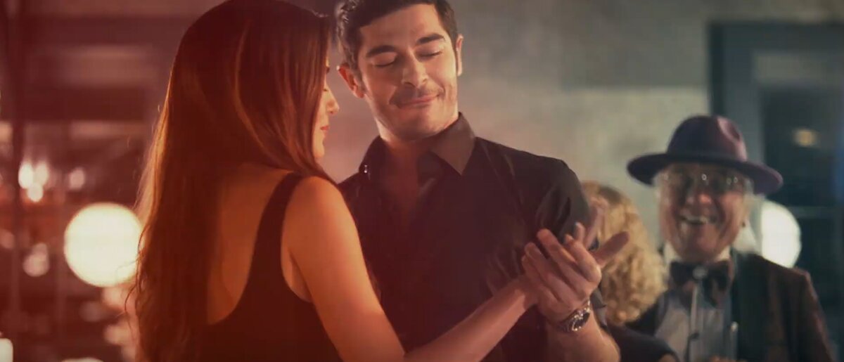 Кадр из сериала "Совершенно другой". Картинка из Интернета.