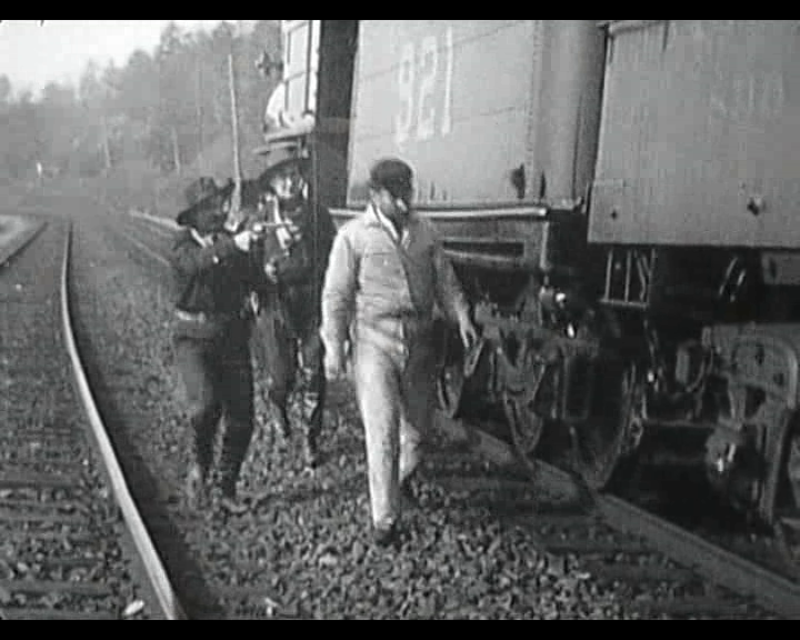 Кадр из фильма «Большое ограбление поезда» (The Reat Train Robbery, 1903)