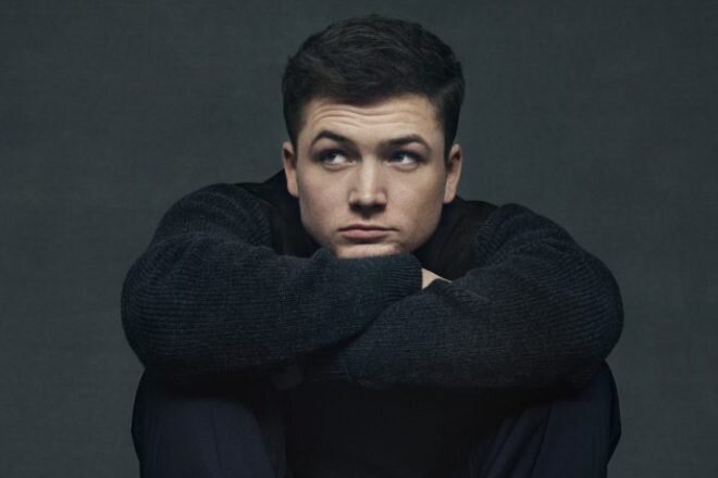 24СМИ  "Тэрон Эджертон"