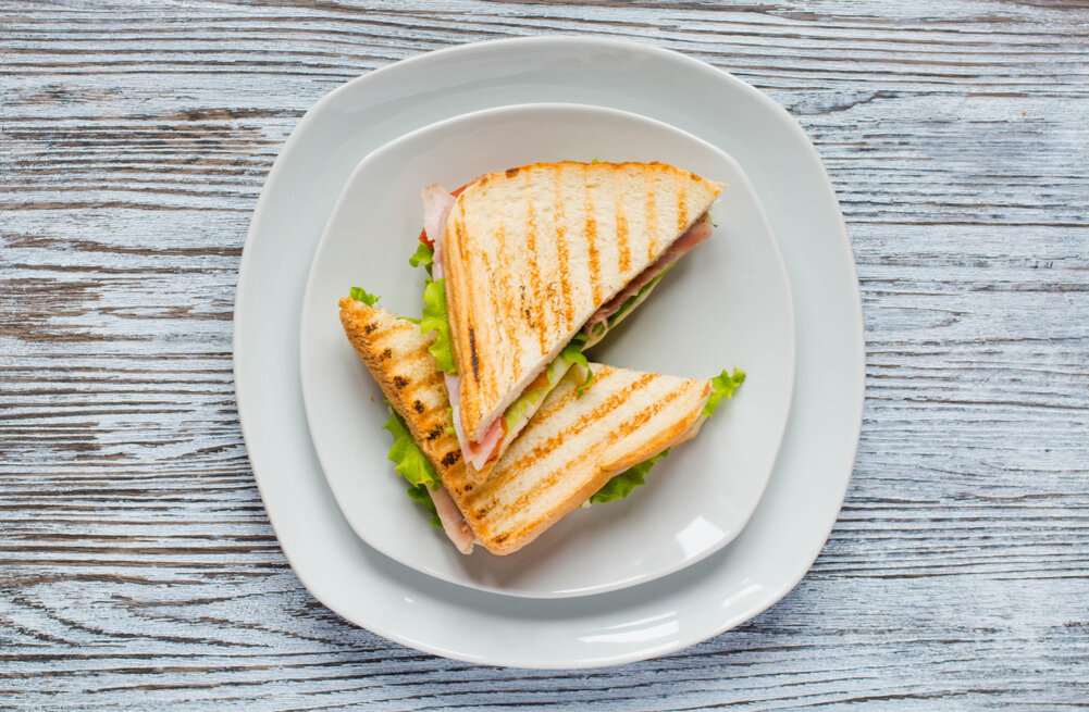 20 шикарных рецептов горячих бутербродов
