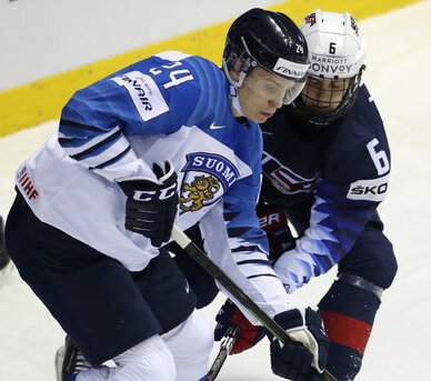 В ближайшие годы мы увидим много фотографий противостояния этих ребят. Ведь им предстоит играть в соседних городах. 