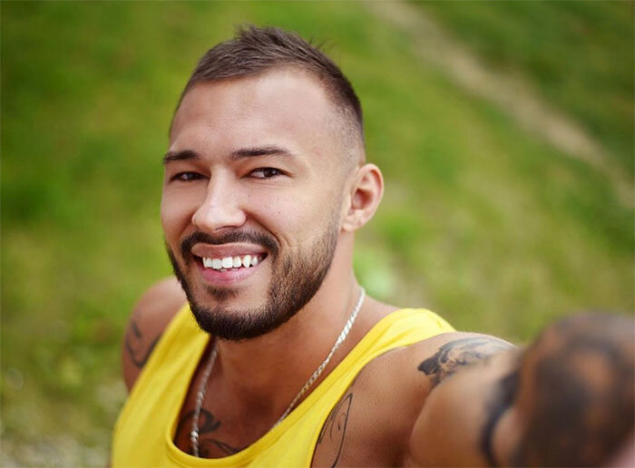 Ведущие Дома 2 основательно взялись за Саймона Марданшина