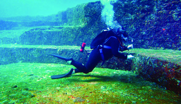 Япония, Море, Затонувший город