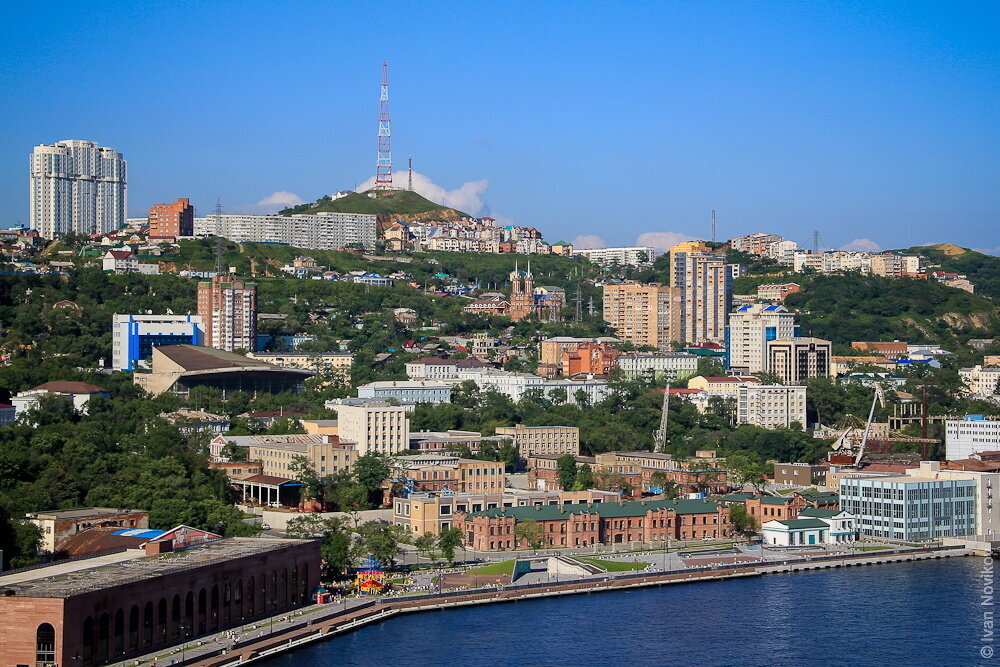 Владивосток прямой. Дальний Восток столица Владивосток 2021. Владивосток 2013. Фрунзенский район Владивосток. Владивосток это столица Приморья.