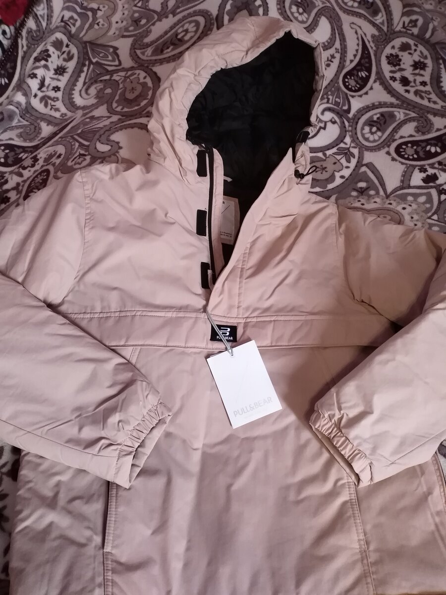 Куртка-пуховик (на ней тоже буду пробовать свой способ в случае загрязнения)