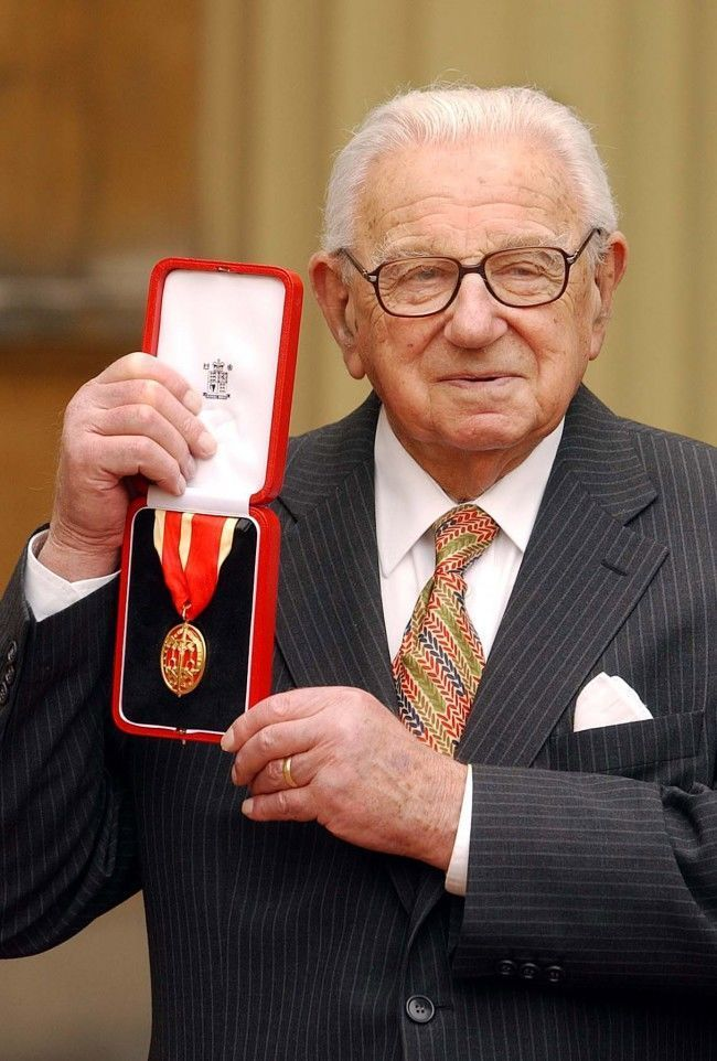 Николас Уинтон - человек, спасший 669 детей от нацистских концлагерей 