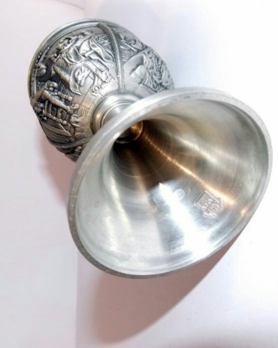 Клеймо производителя. 