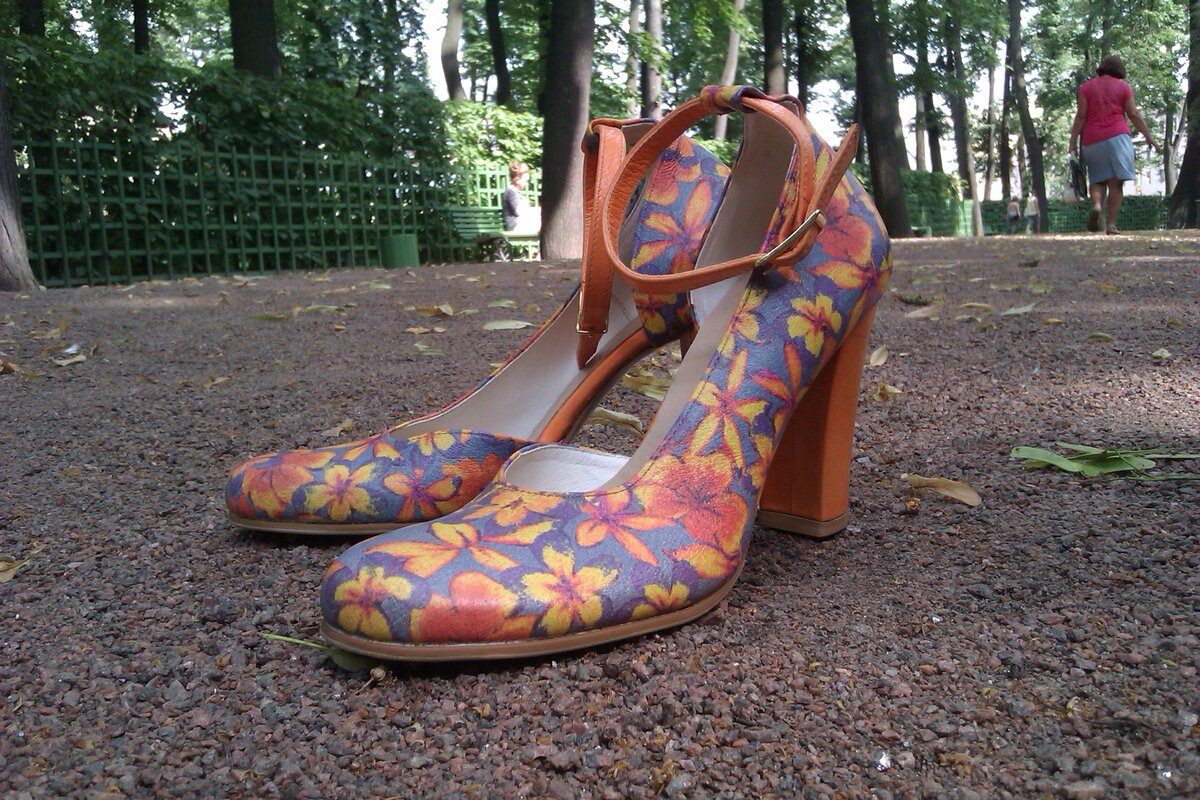 Цветочные туфли в Летнем Саду