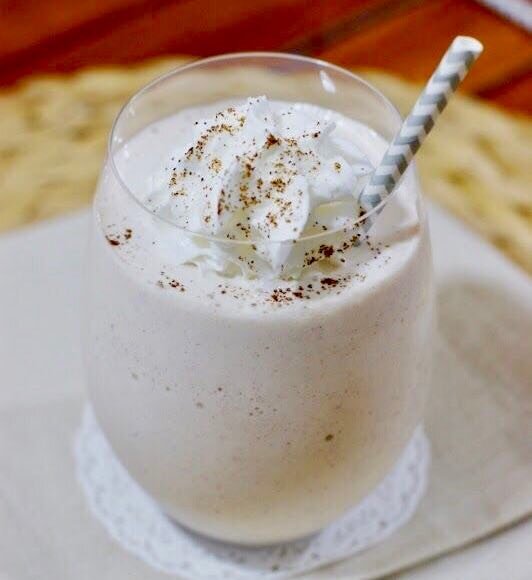 Мороженое берем любое, что нравится. Ванильное, клубничное или шоколадное?