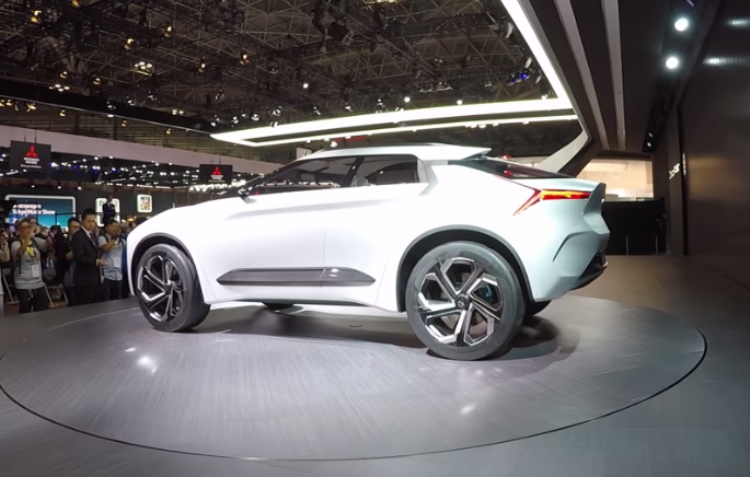 Из легенды в кроссовер или эволюция Mitsubishi Lancer Evolution