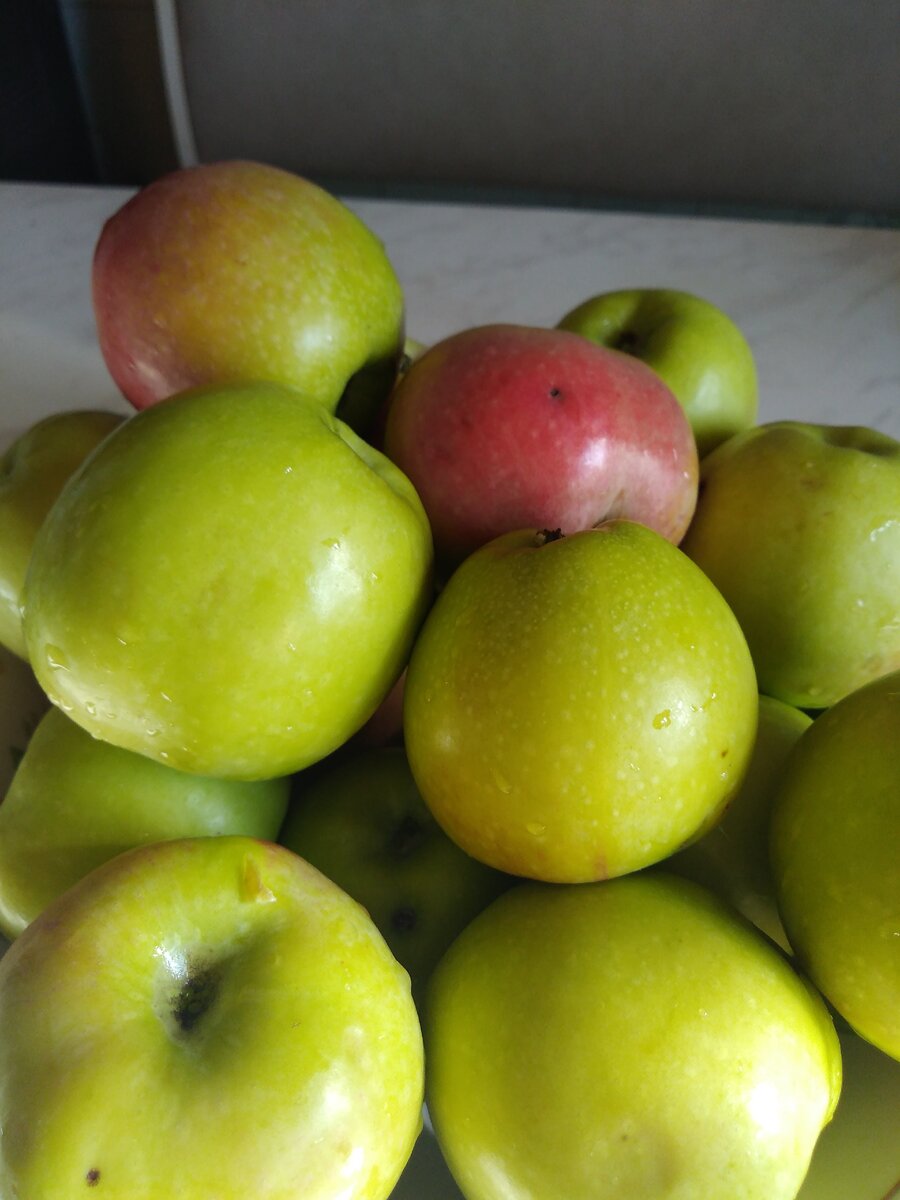 Ароматные, сочные яблочки 