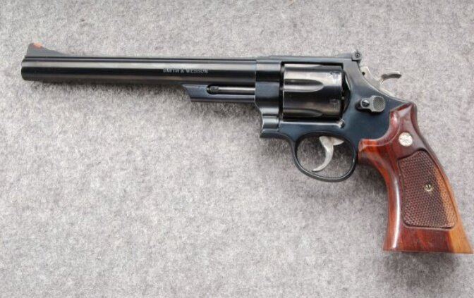 Model 29 стал воплощением мощности благодаря патрону .44 Magnum и... Голливуду