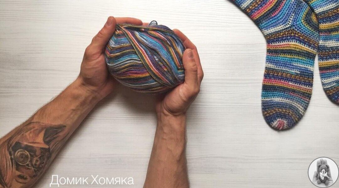 Красивая пряжа в красивых мужских руках