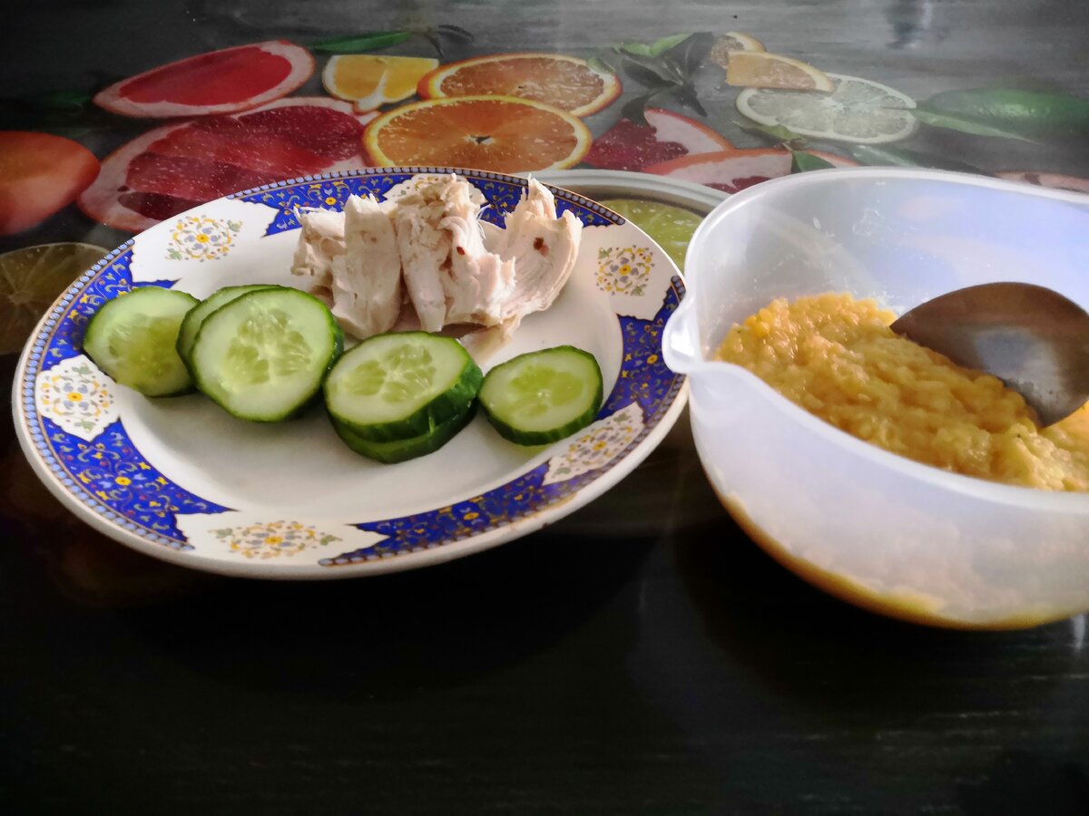 К чечевице я добавила курицы, но это было лишним